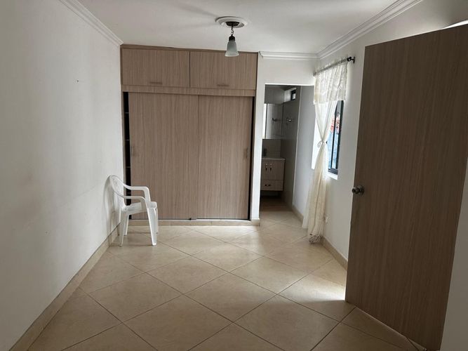 Casa de 3 alcobas en venta en San Javier No.2, Medellín, 126 m² · foto 15 de 21