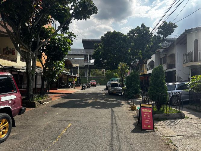 Casa de 3 alcobas en venta en San Javier No.2, Medellín, 126 m² · foto 21 de 21