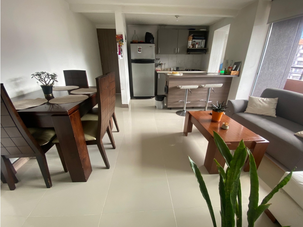 Apartamento en venta en Caqueta, La Estrella · foto 2 de 9