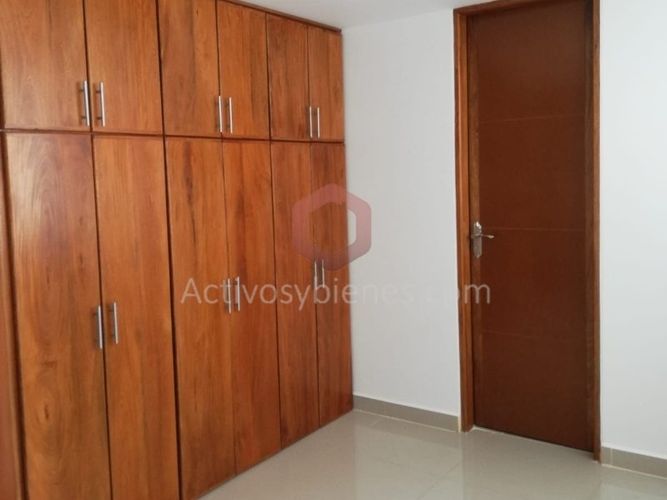Apartamento de 3 alcobas en venta en San Antonio De Pereira, Rionegro, 81 m² · foto 9 de 16