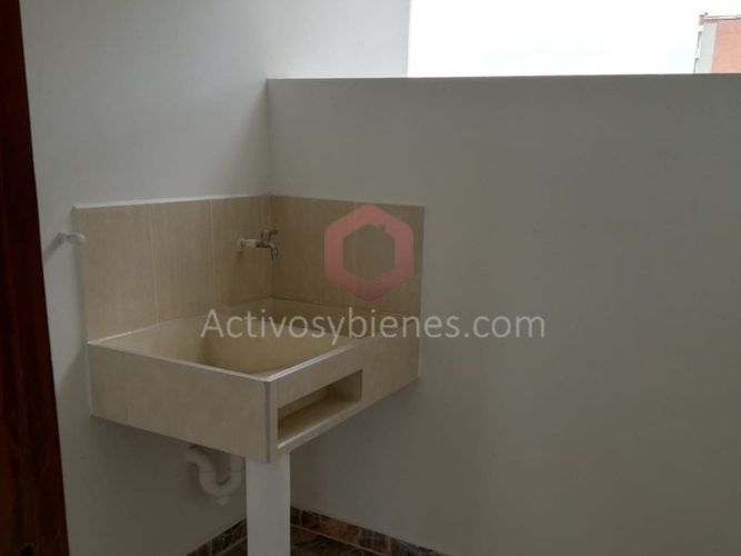 Apartamento de 3 alcobas en venta en San Antonio De Pereira, Rionegro, 81 m² · foto 15 de 16