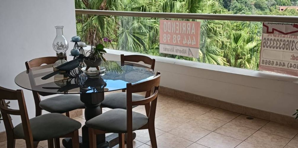 Apartamento de 4 alcobas en arriendo en Altos Del Poblado, Medellín, 134 m² · foto 18 de 24