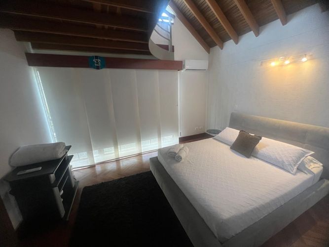 Oficina en arriendo en Loma Benedictinos, Envigado, 700 m² · foto 12 de 20