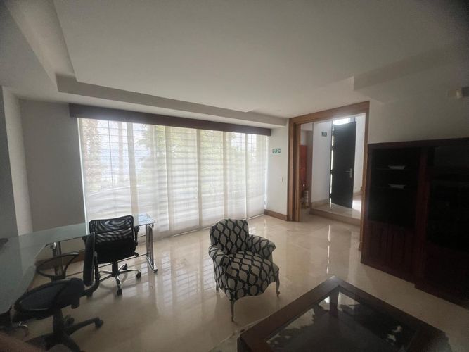 Oficina en arriendo en Loma Benedictinos, Envigado, 700 m² · foto 5 de 20