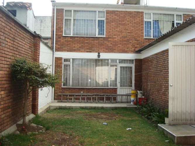 Casa de 4 alcobas en venta en Pasadena, Bogotá, 297 m² · foto 3 de 20