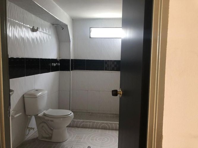 Edificio en venta en El Carmen, Ibagué, 349 m² · foto 15 de 19