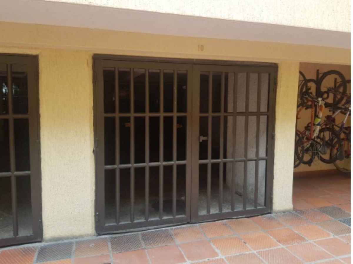 Apartamento en venta en Quinta Paredes, Bogotá · foto 2 de 24
