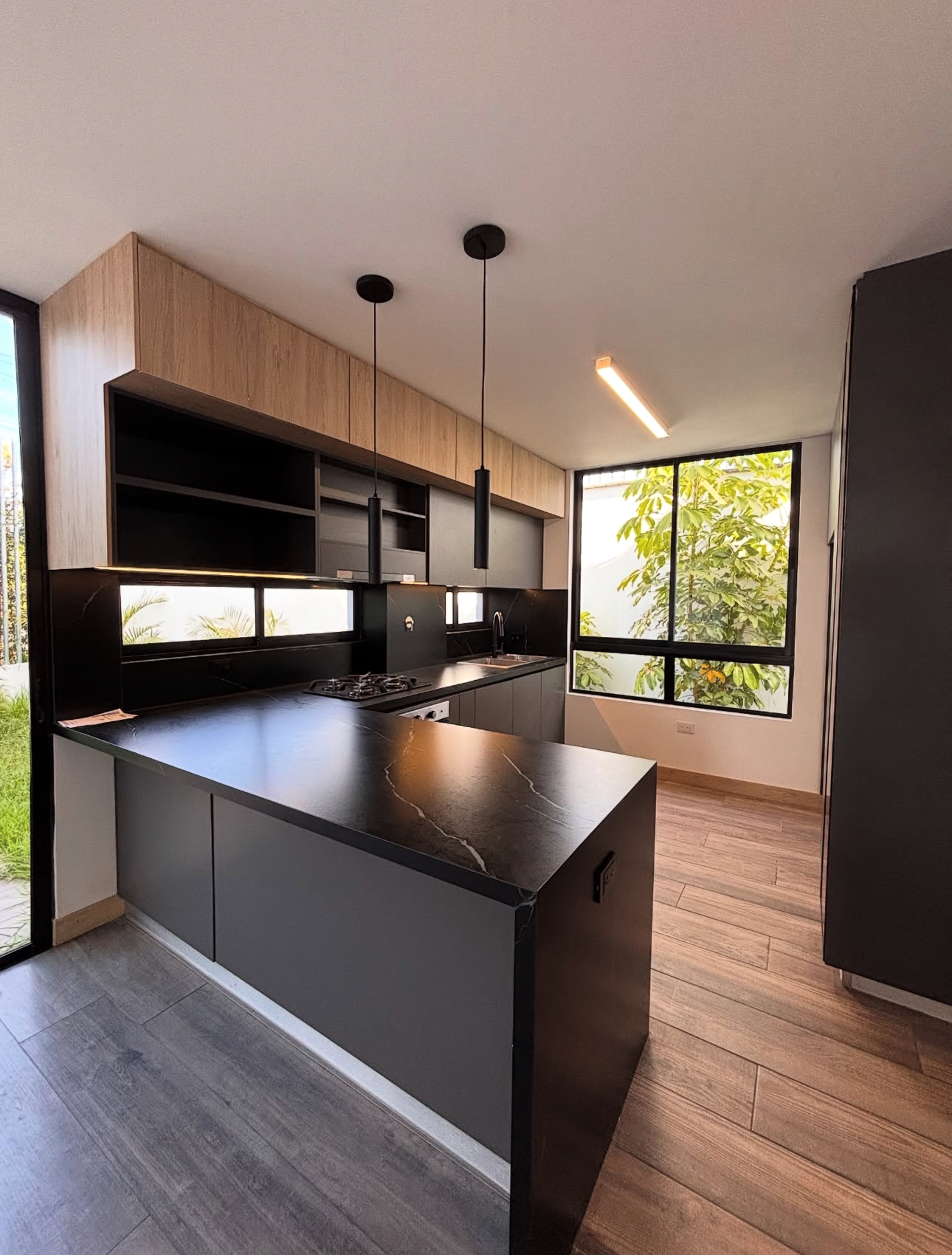 3BR House in Cabeceras de llanogrande (220 m²)