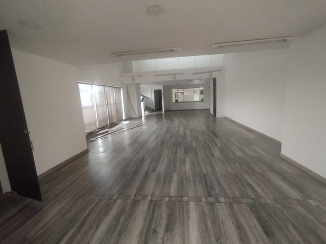 Oficina en arriendo en El Poblado, Medellín, 180 m² · foto 6 de 13