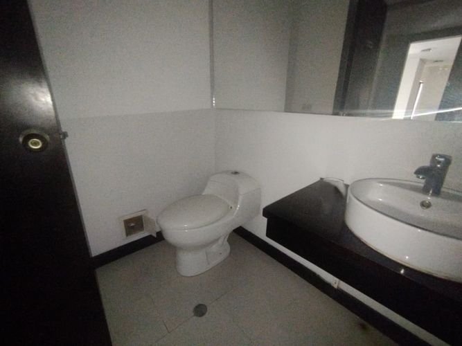 Oficina en arriendo en El Poblado, Medellín, 180 m² · foto 10 de 13