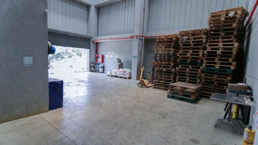 Bodega en venta en La Mosquita, Guarne, 3365 m² · foto 6 de 17