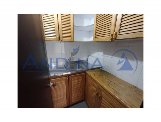 Oficina en arriendo en La Candelaria, Medellín, 140 m² · foto 8 de 17