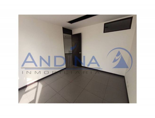 Oficina en arriendo en La Candelaria, Medellín, 140 m² · foto 12 de 17