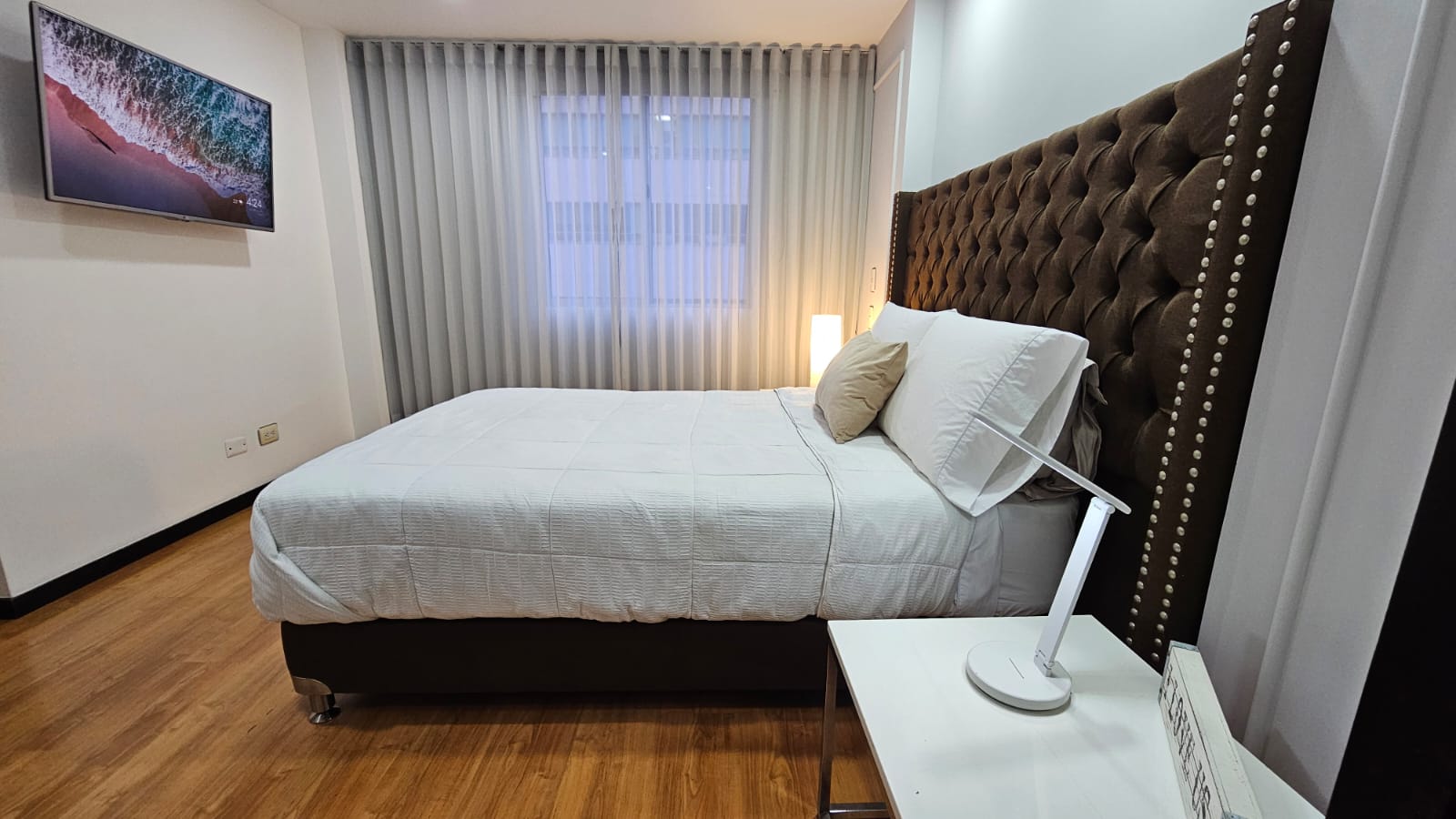 Apartamento en arriendo en El Poblado, Medellín · foto 2 de 20