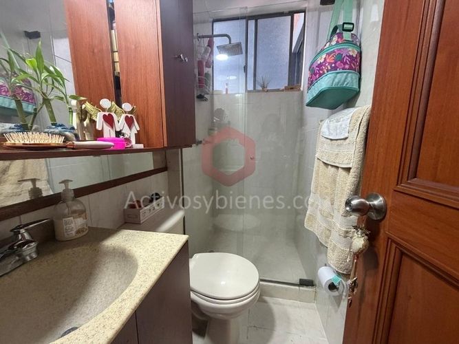 Apartamento de 3 alcobas en arriendo en El Diamante No. 2, Medellín, 96 m² · foto 18 de 24