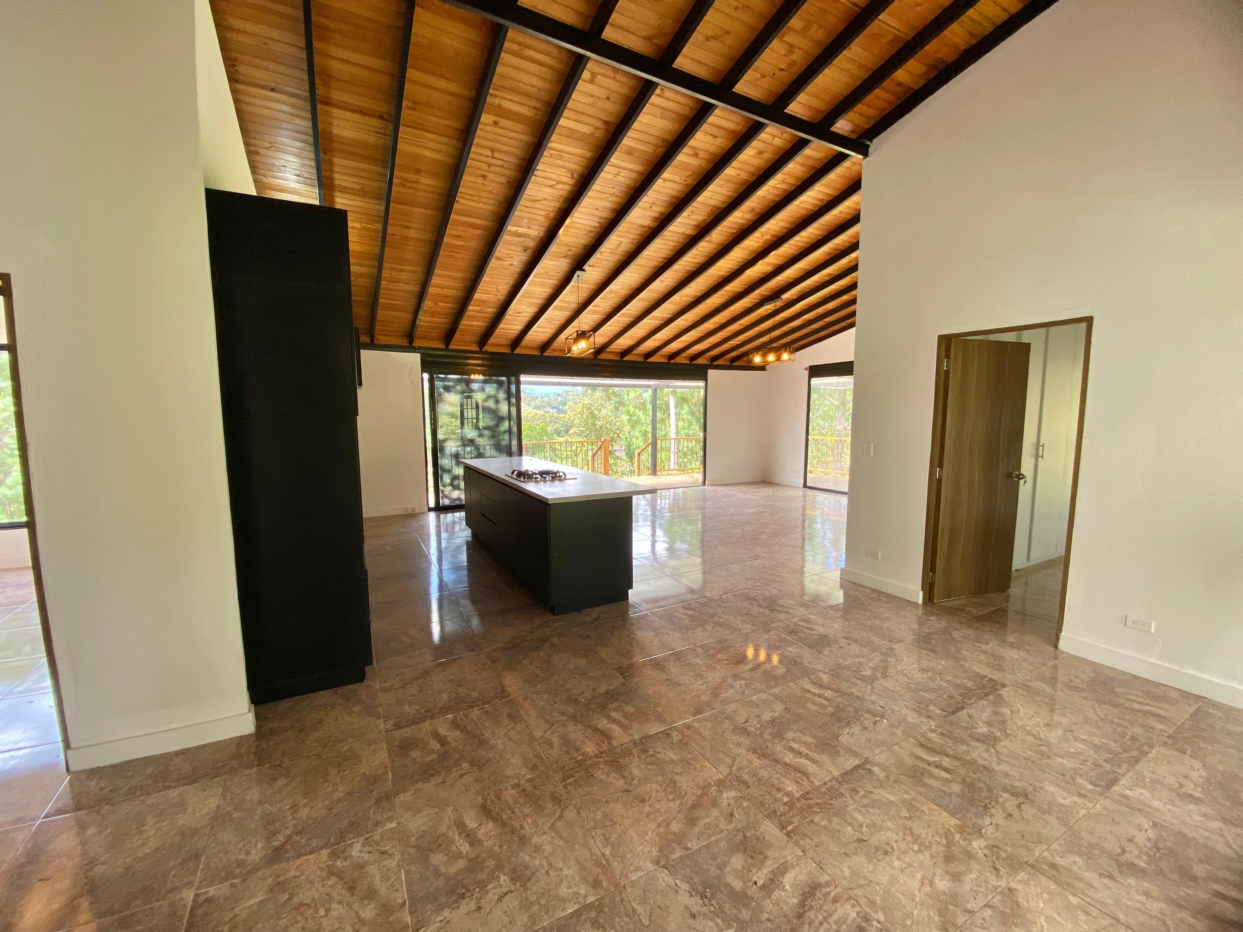 3BR House in Pantanillo (192 m²) - 3