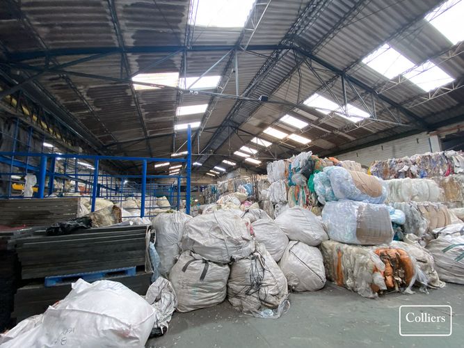 Bodega en venta en Zona Industrial No. 1, Itagüí, 1748 m² · foto 7 de 10