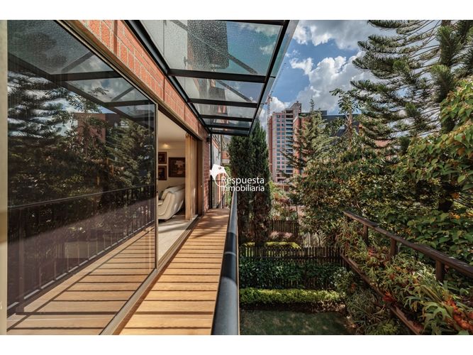 Casa de 3 alcobas en venta en Cumbres, Envigado, 300 m² · foto 18 de 24