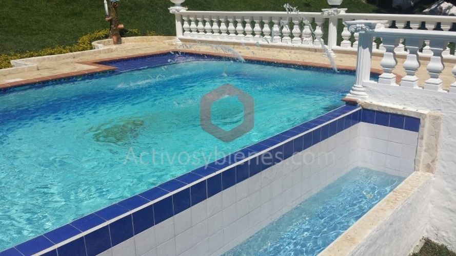 Finca en venta en Simon Bolivar Sb (Centro), Copacabana, 3000 m² · foto 8 de 24
