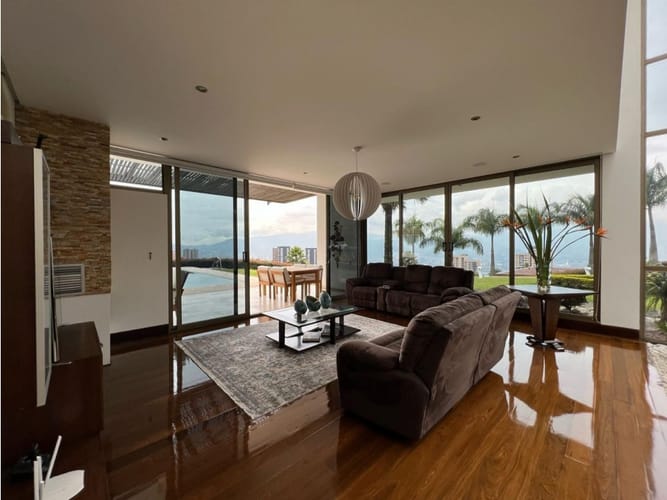 Casa de 4 alcobas en venta en Vía Las Palmas, Medellín, 687 m² · foto 12 de 24