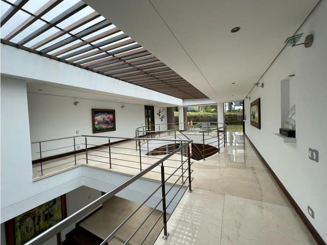 Casa de 4 alcobas en venta en Vía Las Palmas, Medellín, 687 m² · foto 24 de 24