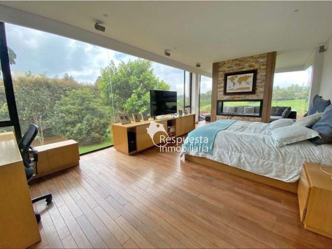 Casa de 4 alcobas en venta en Las Palmas, Medellín, 704 m² · foto 10 de 14
