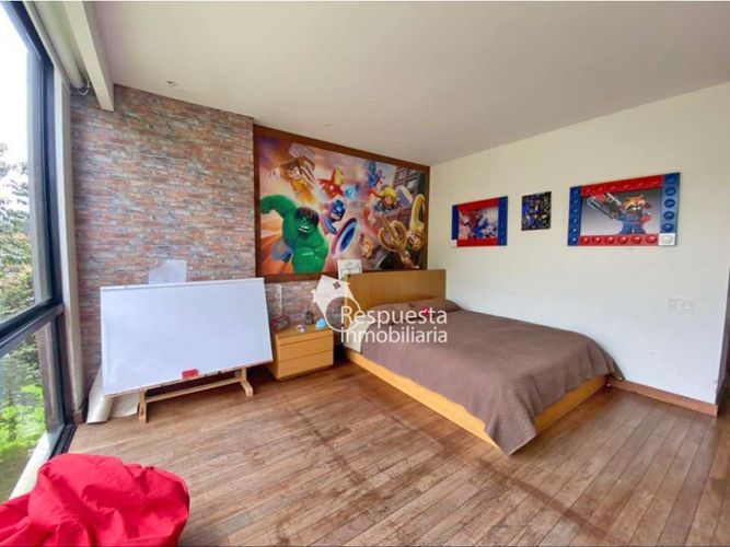 Casa de 4 alcobas en venta en Las Palmas, Medellín, 704 m² · foto 11 de 14