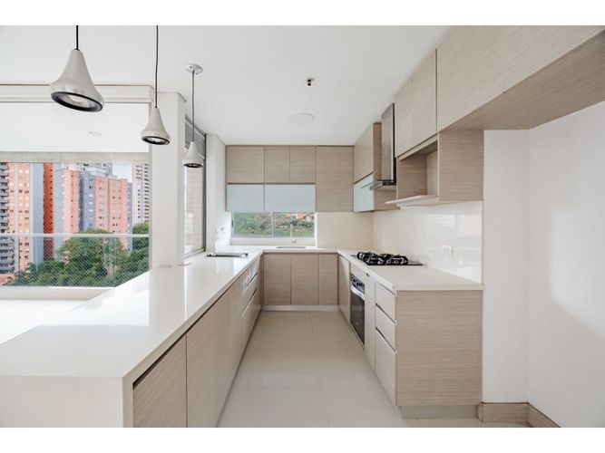Apartamento de 3 alcobas en venta en Vizcaya, Medellín, 140 m² · foto 11 de 24