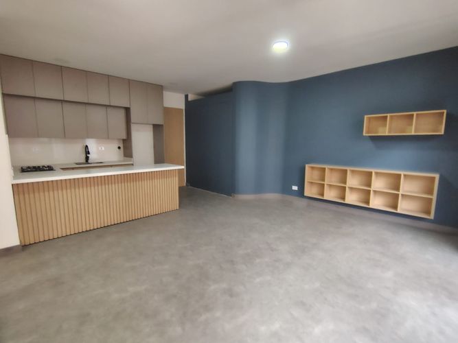 Apartamento en arriendo en El Poblado, Medellín · foto 3 de 13