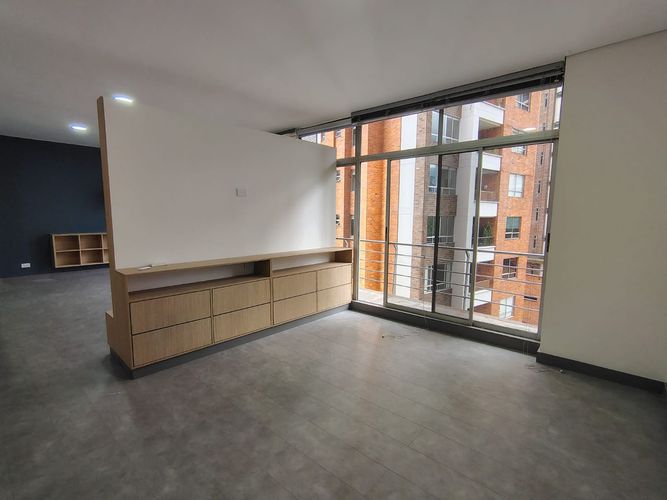 Apartamento en arriendo en El Poblado, Medellín · foto 4 de 13