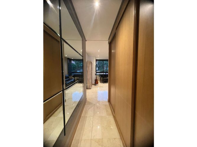 Apartamento de 3 alcobas en venta en La Calera, Envigado, 235 m² · foto 14 de 24