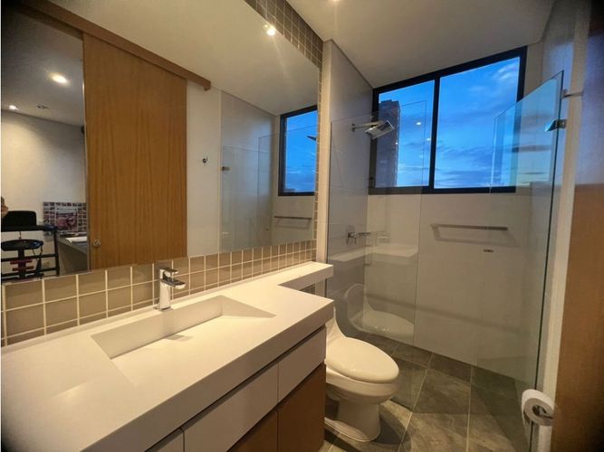 Apartamento de 3 alcobas en venta en La Calera, Envigado, 235 m² · foto 19 de 24