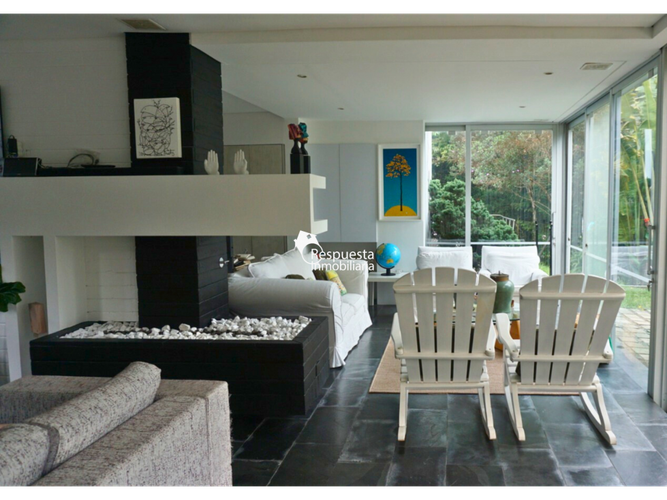 Casa de 5 alcobas en venta en Cerros De Guadalcanal, Envigado, 700 m² · foto 5 de 24