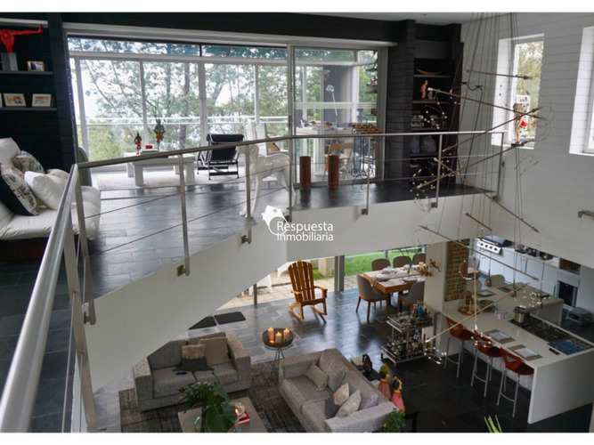 Casa de 5 alcobas en venta en Cerros De Guadalcanal, Envigado, 700 m² · foto 12 de 24