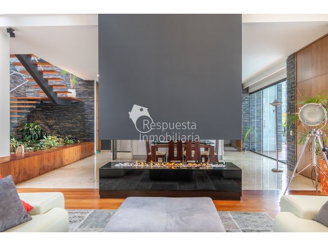 Casa de 4 alcobas en venta en La Calera, Medellín, 700 m² · foto 7 de 24