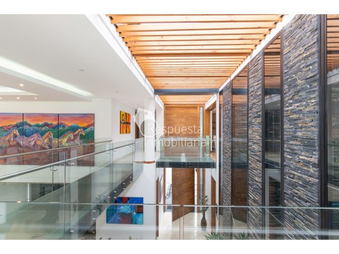 Casa de 4 alcobas en venta en La Calera, Medellín, 700 m² · foto 13 de 24