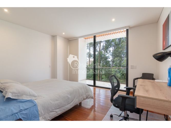 Casa de 4 alcobas en venta en La Calera, Medellín, 700 m² · foto 20 de 24