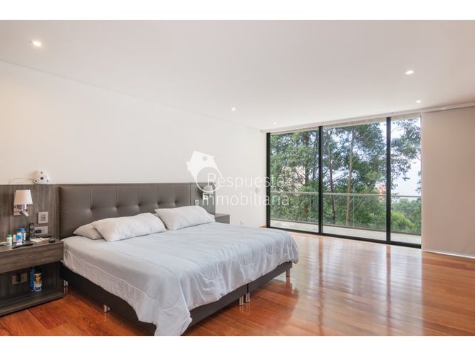 Casa de 4 alcobas en venta en La Calera, Medellín, 700 m² · foto 22 de 24