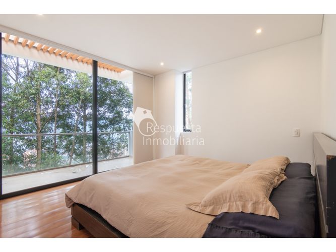 Casa de 4 alcobas en venta en La Calera, Medellín, 700 m² · foto 23 de 24