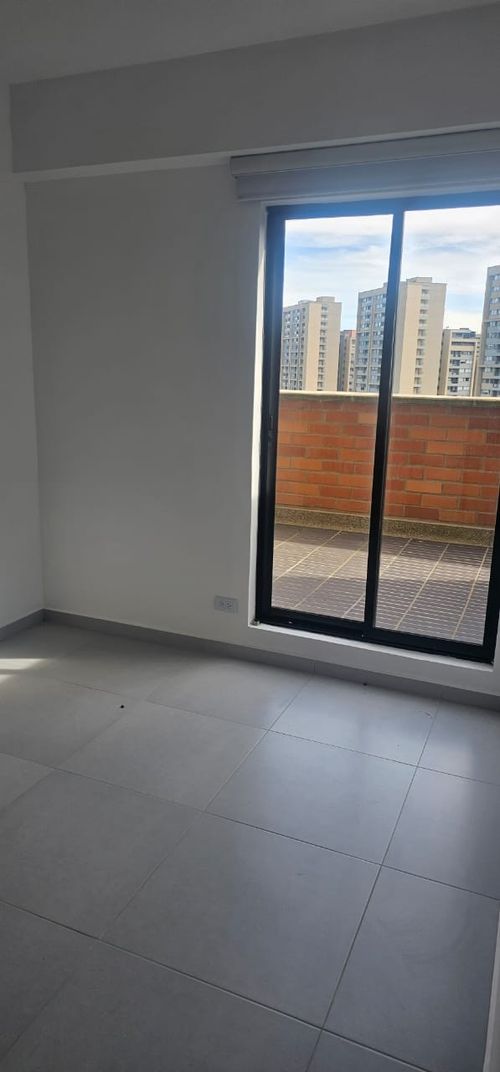 Apartamento de 2 alcobas en venta en Barro Blanco, Rionegro, 108 m² · foto 6 de 24