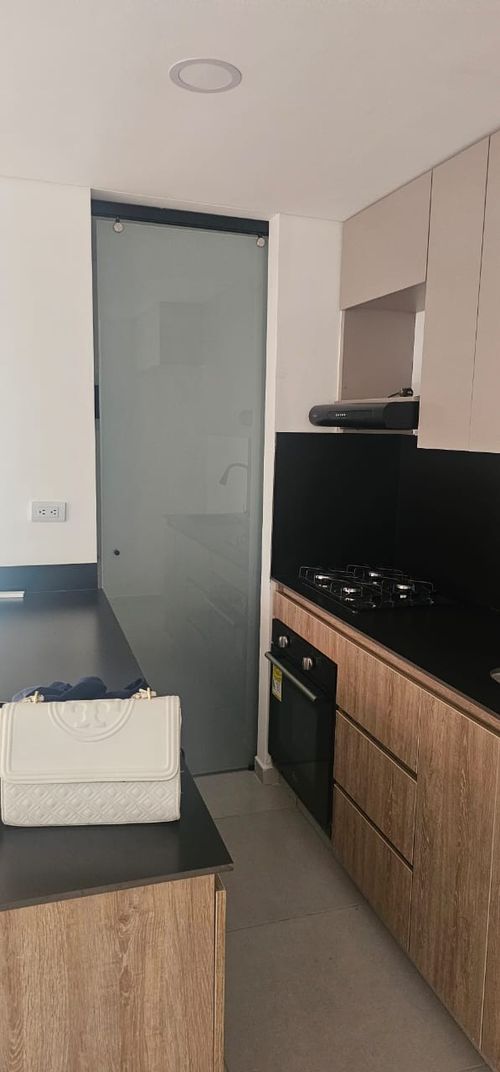 Apartamento de 2 alcobas en venta en Barro Blanco, Rionegro, 108 m² · foto 3 de 24