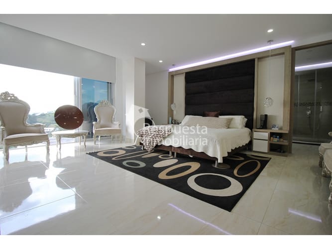 Casa de 5 alcobas en venta en Las Palmas, Medellín, 587 m² · foto 14 de 24