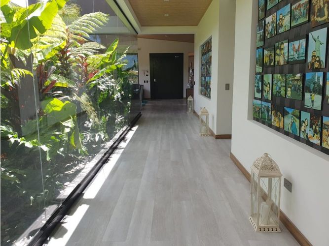 Casa de 4 alcobas en venta en Llano Grande, Rionegro, 1875 m² · foto 22 de 24