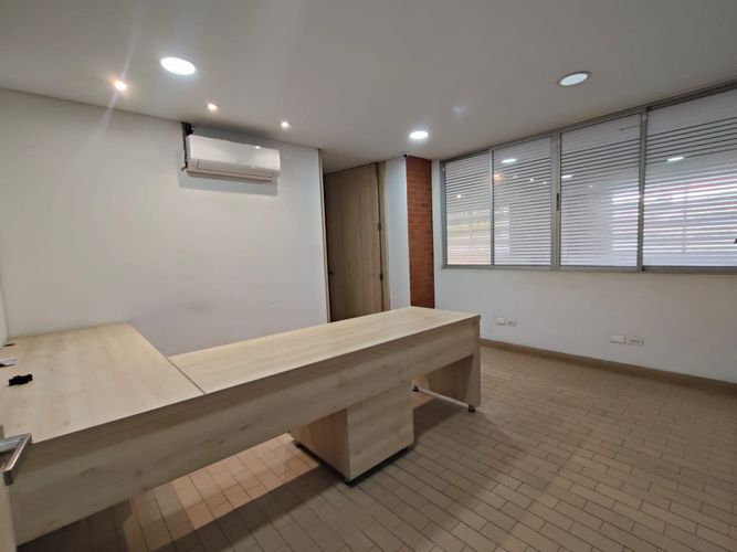 Local en arriendo en Ciudad Cordoba, Cali, 407 m² · foto 16 de 24