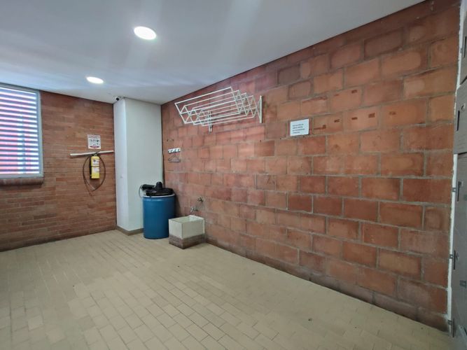 Local en arriendo en Ciudad Cordoba, Cali, 407 m² · foto 24 de 24