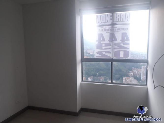 Apartamento de 3 alcobas en venta en El Chingui, Envigado, 80 m² · foto 6 de 16