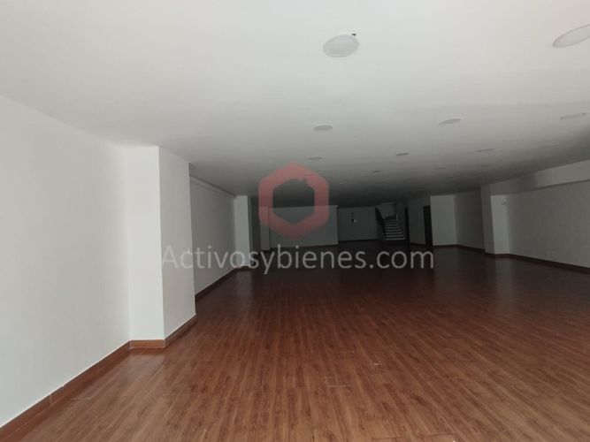 Local en arriendo en San Marcos, Envigado, 200 m² · foto 2 de 7