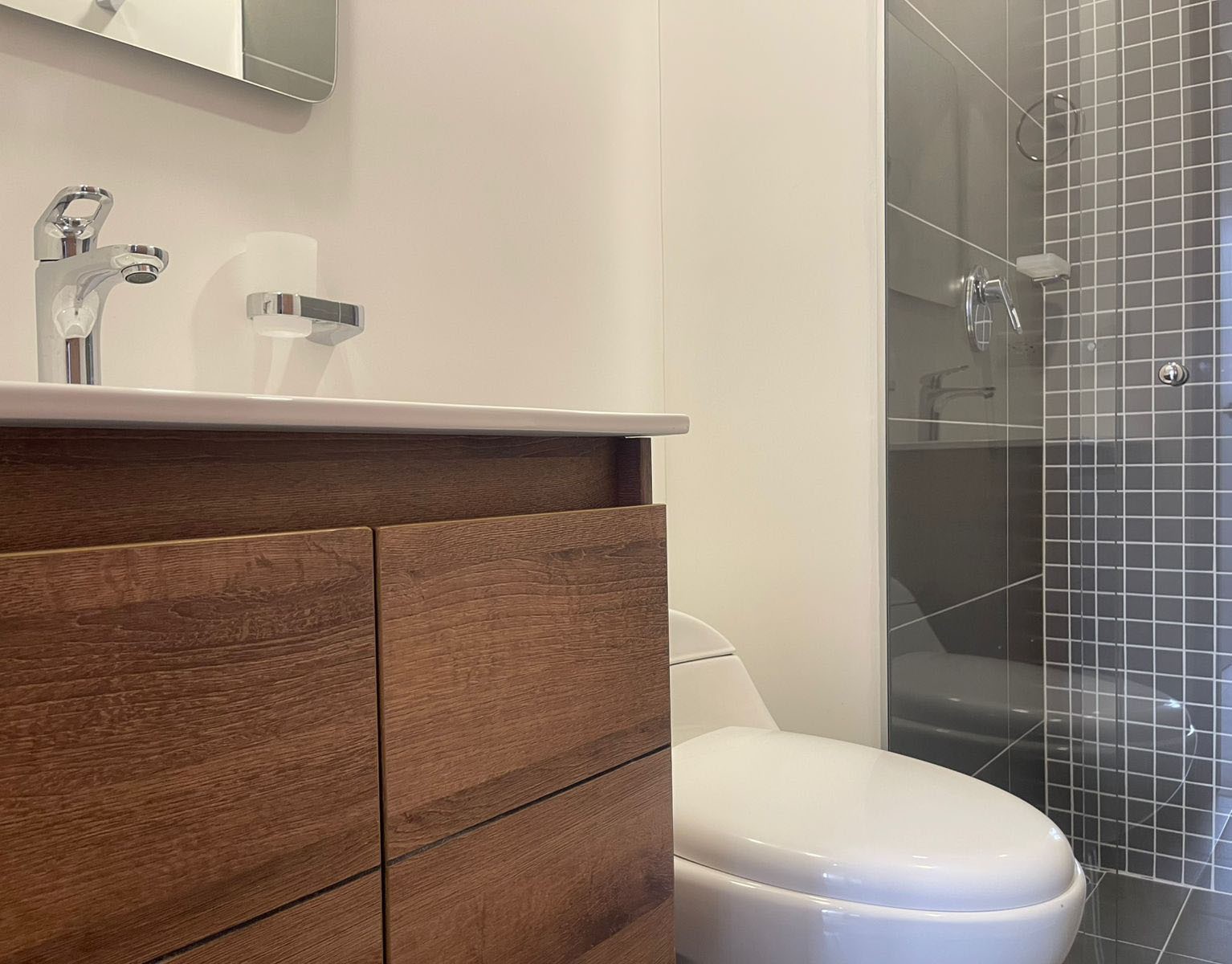 Apartamento en arriendo en Loma Del Barro, Envigado · foto 14 de 18