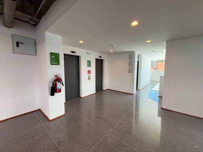 Oficina en arriendo en Santa Ana, Rionegro, 1528 m² · foto 7 de 14