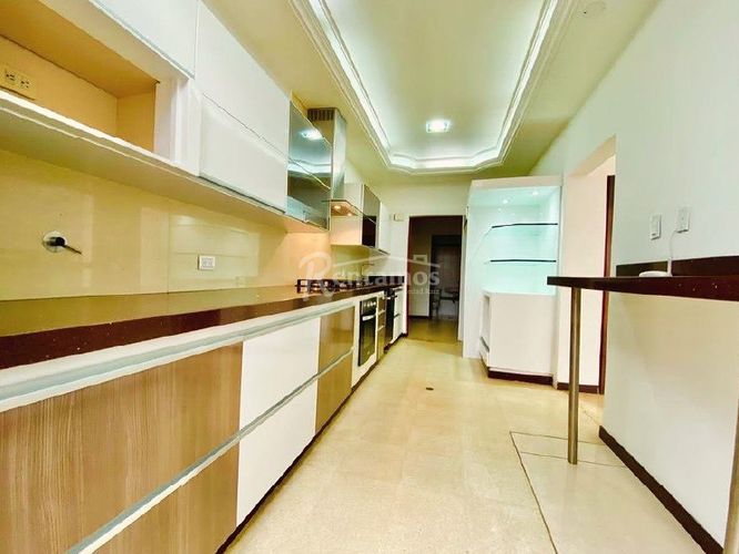 Casa de 4 alcobas en venta en Altos Del Poblado, Medellín, 165 m² · foto 6 de 22